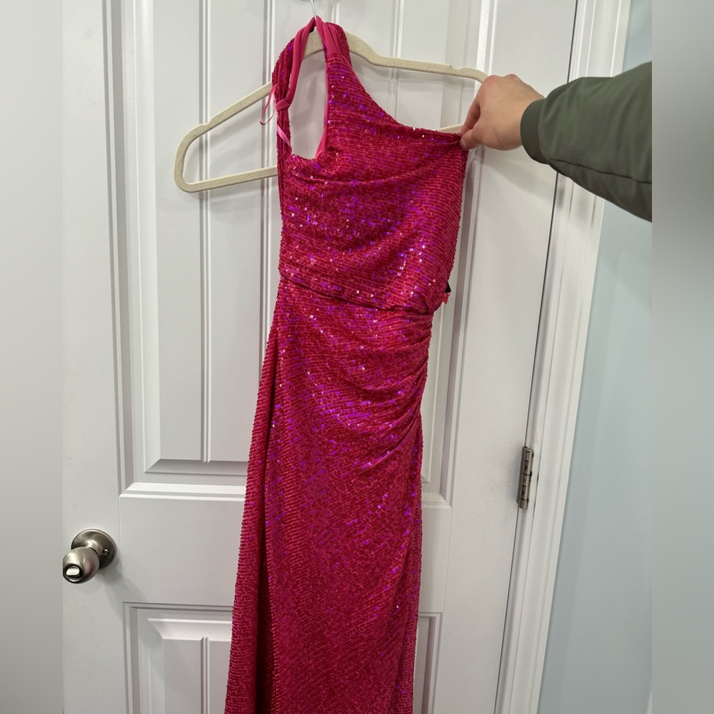 Pink shimmer prom dress size 3-4